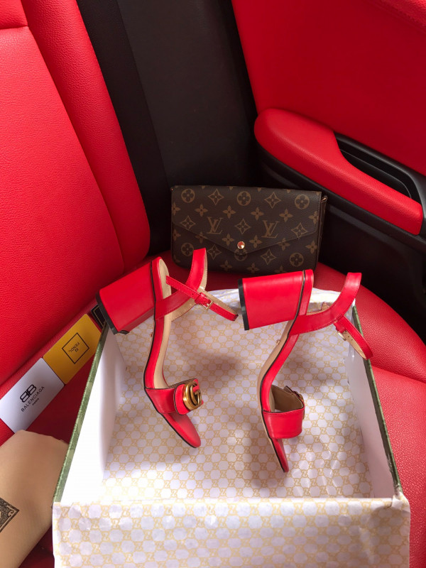 G*u*i leather mid-heel sandal