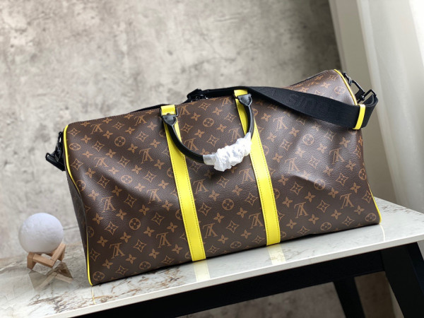 l0*is V*t0n keepall bandouliÈre 50