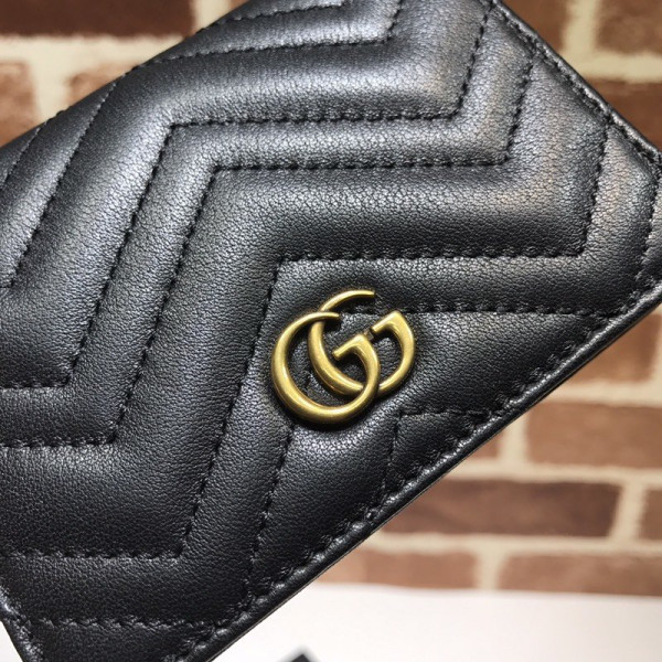 G*u*i gg marmont card case wallet