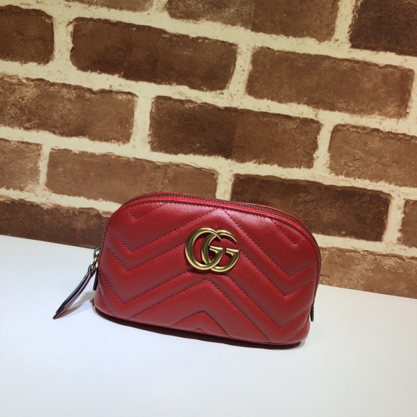 G*u*i gg marmont cosmetic case