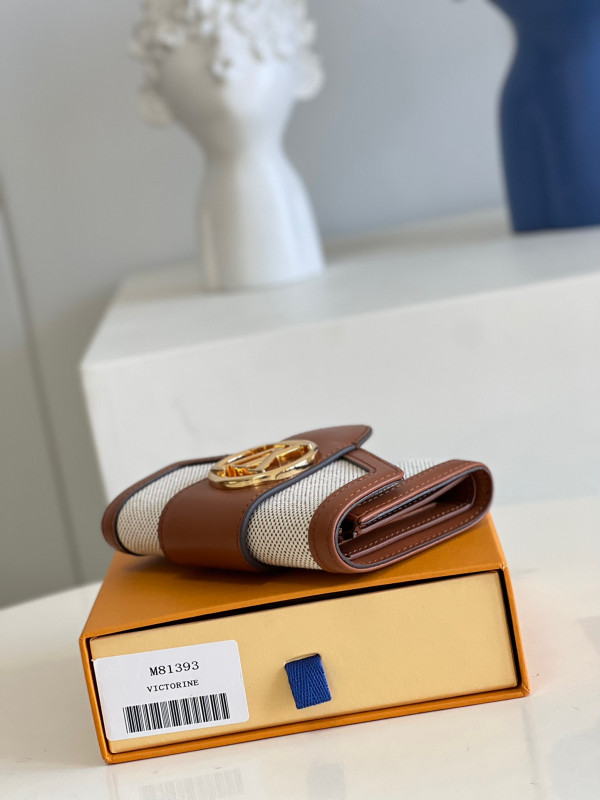 l0*is V*t0n pont 9 compact wallet