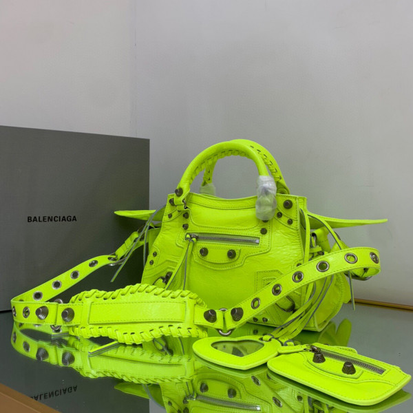 Ba*len*cia*ga neo cagole xs handbag