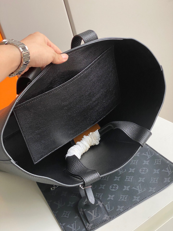 l0*is V*t0n cabas voyage