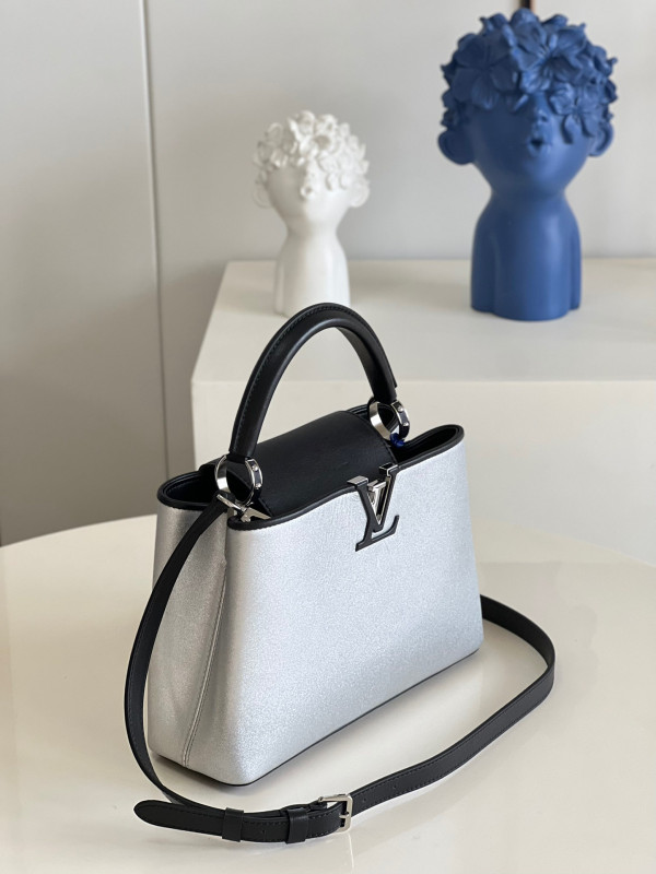 l0*is V*t0n capucines bb