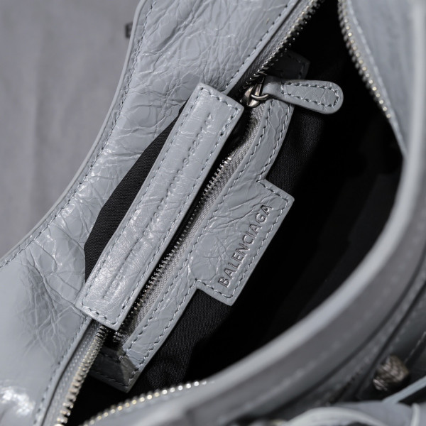 Ba*len*cia*ga neo cagole xs handbag