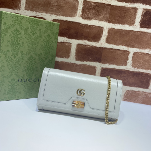 G*u*i diana chain wallet with bamboo
