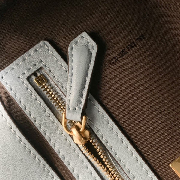 F**di baguette -27-15-6cm