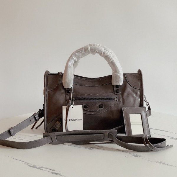 Ba*len*cia*ga classic city