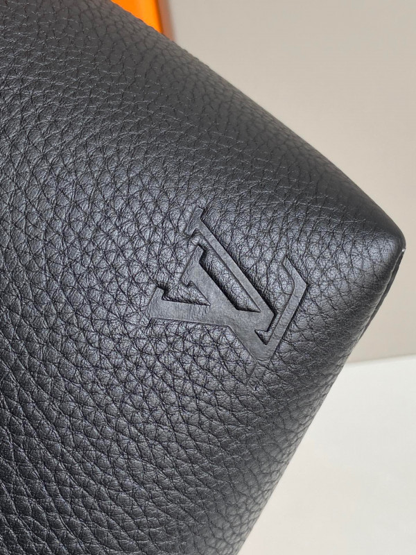 l0*is V*t0n cabas voyage