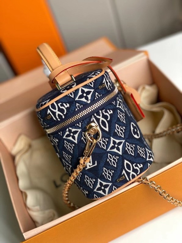 l0*is V*t0n since 1854 vanity pm