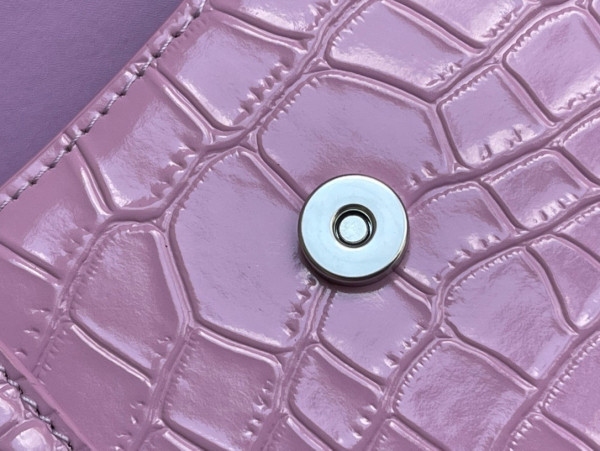 Ba*len*cia*ga hourglass