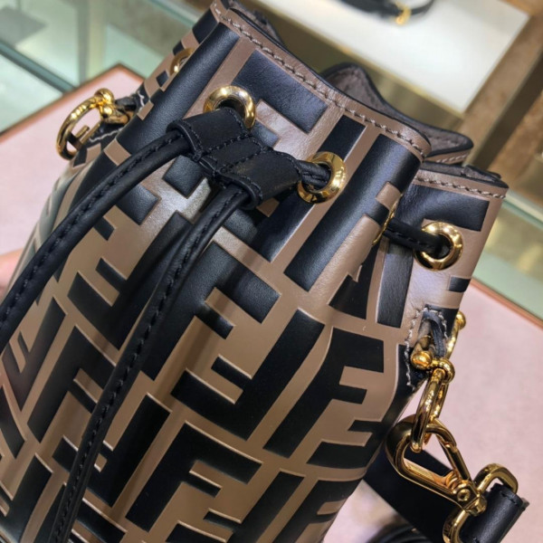 F**di mon tresor-12*18*10cm