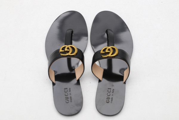 G*u*i leather thong sandal with double g