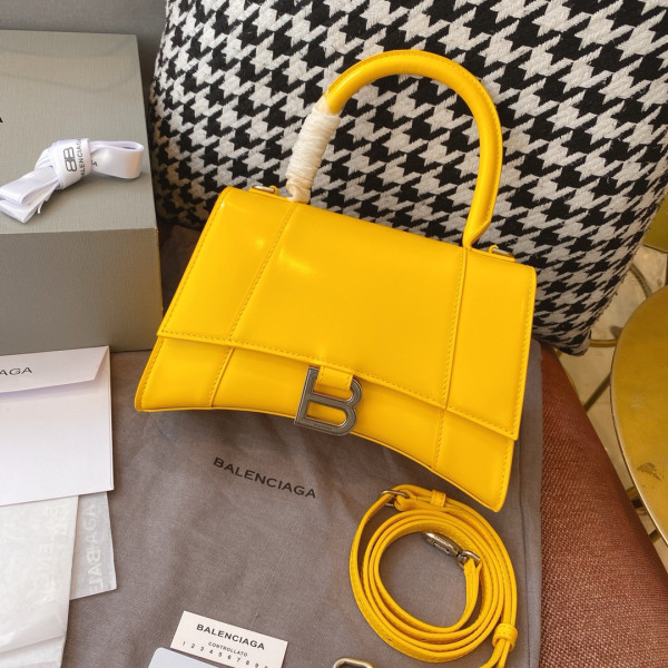 Ba*len*cia*ga hourglass xs / small size