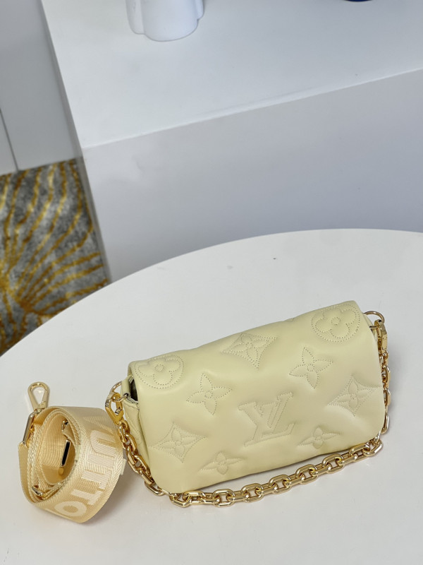 l0*is V*t0n wallet on strap bubblegram