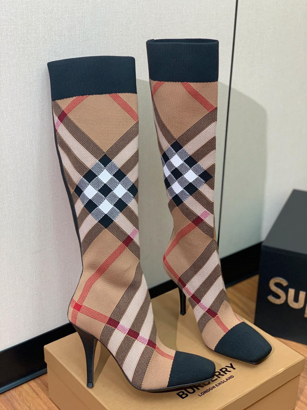 buberry  HIGH BOOTS