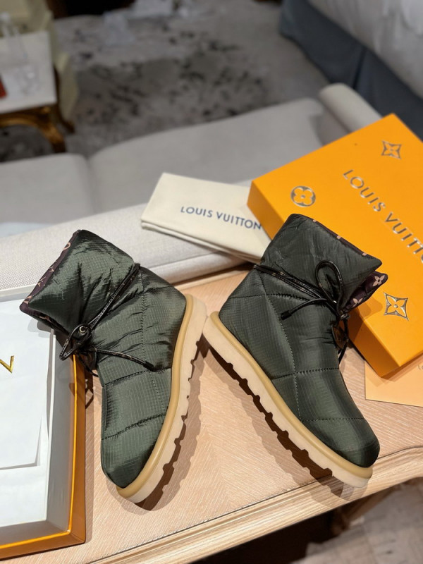 l0*is V*t0n pillow comfort ankle boots