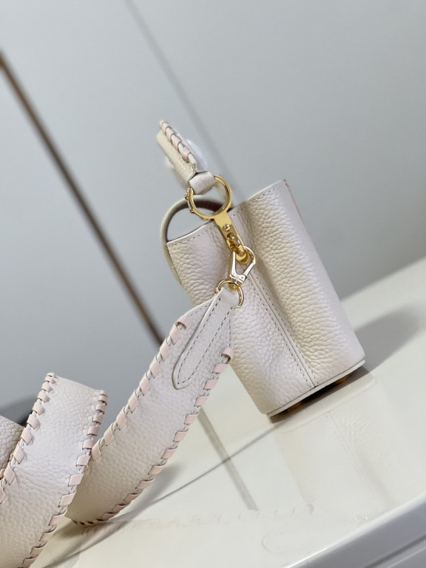 l0*is V*t0n capucines mini