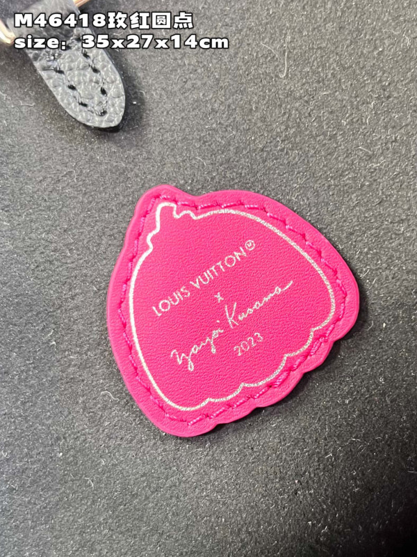 l0*is V*t0n x yk onthego mm