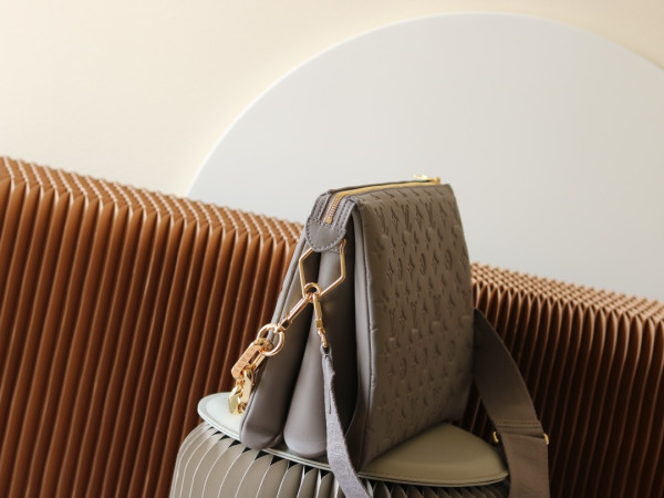 l0*is V*t0n coussin mm-34*24*12cm