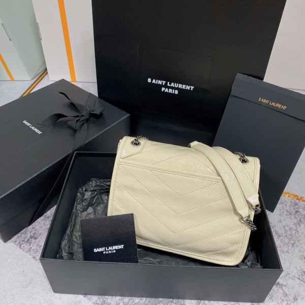 Y*L niki baby-22*16*12cm