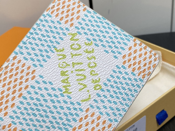 l0*is V*t0n multiple wallet-11.5*9*1.5cm