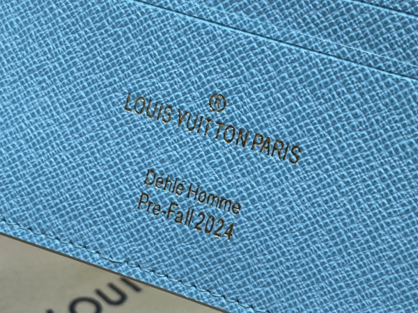 l0*is V*t0n multiple wallet-11.5*9*1.5cm