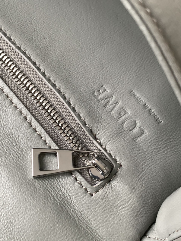 Lowee Goya Puffer leather shoulder bag-30*20.5*10CM