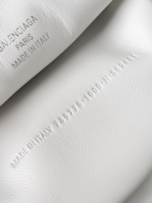 Ba*len*cia*ga rodeo-28.9*20*9.9cm