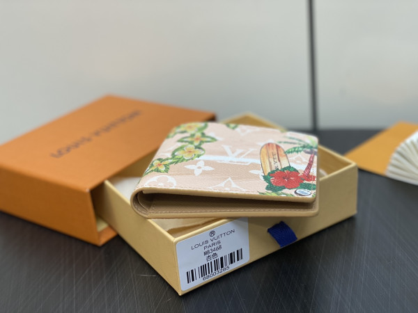 l0*is V*t0n slender wallet-11*8.5*2cm