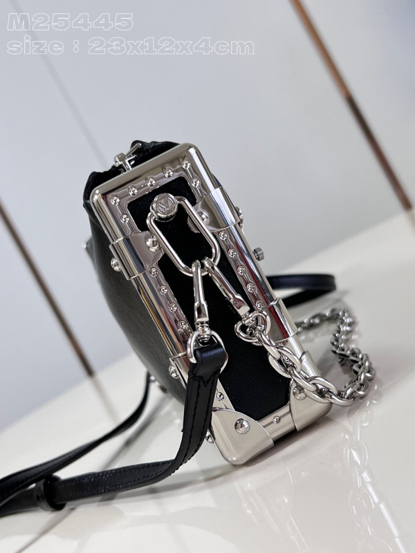 l0*is V*t0n slim trunk-23*12*4cm