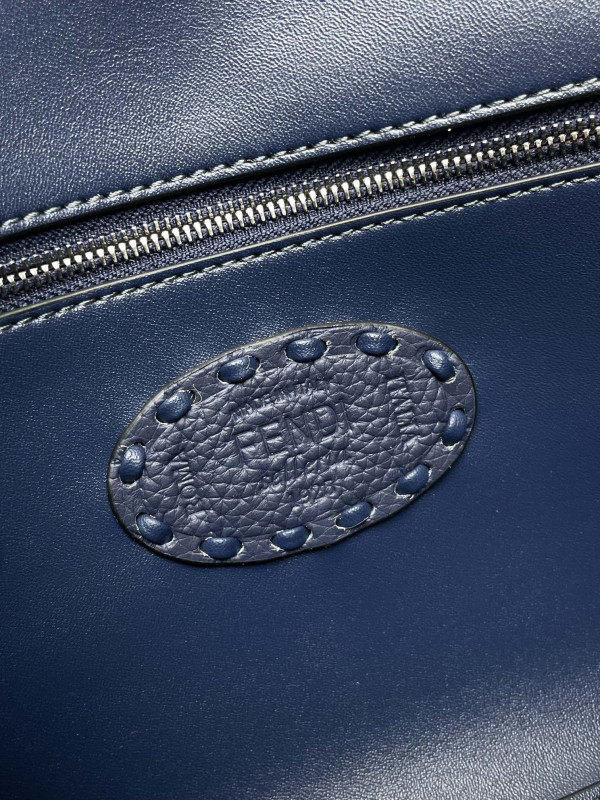 F**di baguette-26*13*6cm