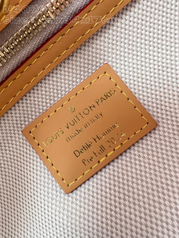 l0*is V*t0n weekend tote-43*34*17.5cm