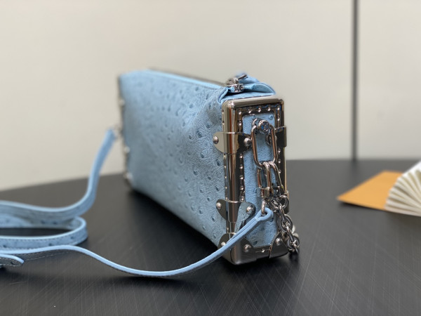 l0*is V*t0n slim trunk-23*12*4cm