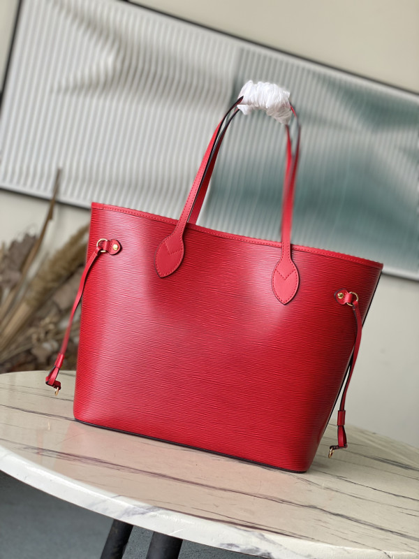l0*is V*t0n neverfull mm-31*28*14cm