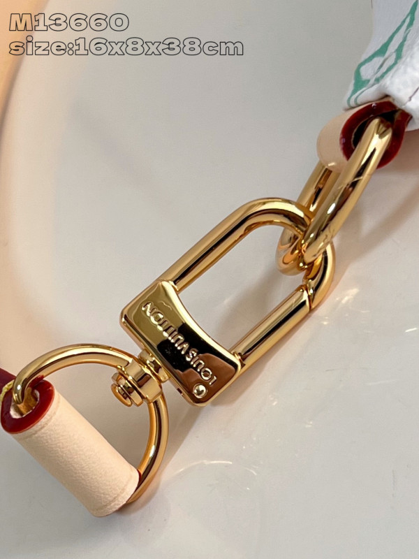 l0*is V*t0n high rise