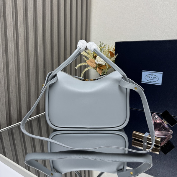 Pra*a darling leather handbag