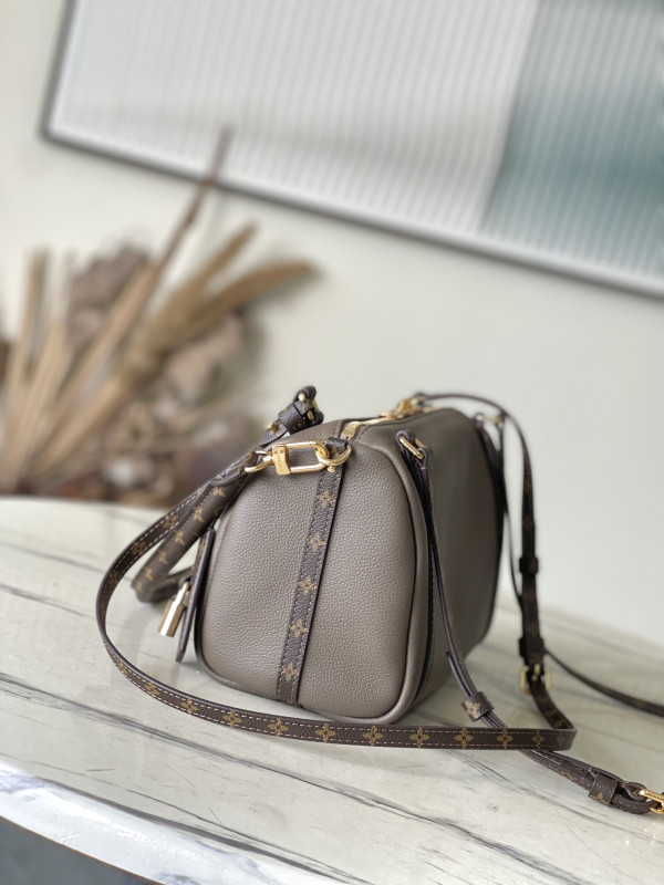 l0*is V*t0n express pm - 17*13.5*26cm