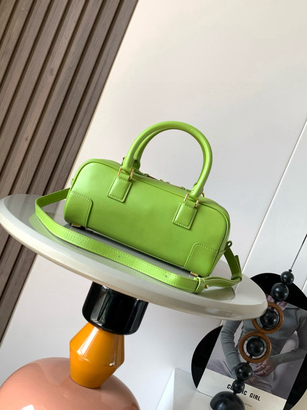 L0ew* amazona 23 cropped bag in nappa calfskin - 23*10*11cm