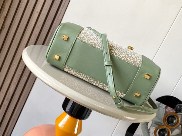 L0ew* amazona 28 bag in nappa calfskin - 28*11*18cm