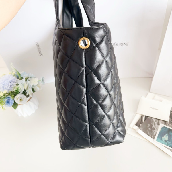 Y*L icare medium in quilted nappa