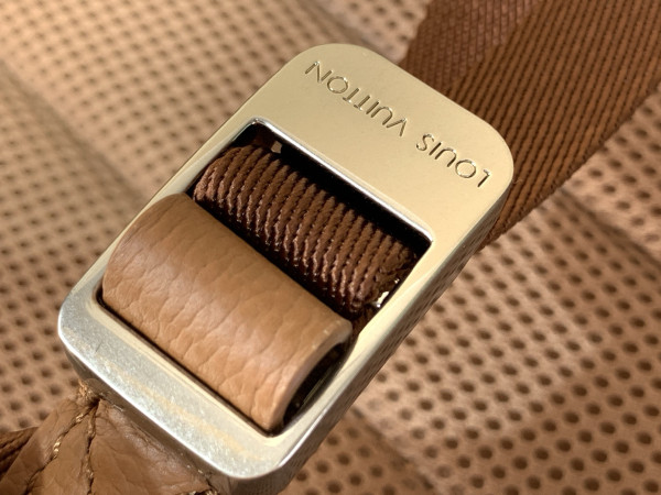 l0*is V*t0n fastline backpack - 38x43x15cm